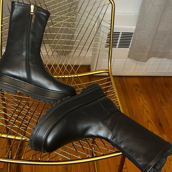 Burberry Hurr Ankle Leather Stretch Boots (41.5) - Picture 8 of 11